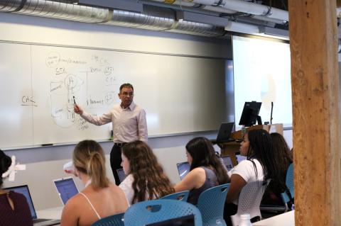 Gavin Finn teaching Tufts pre-college course
