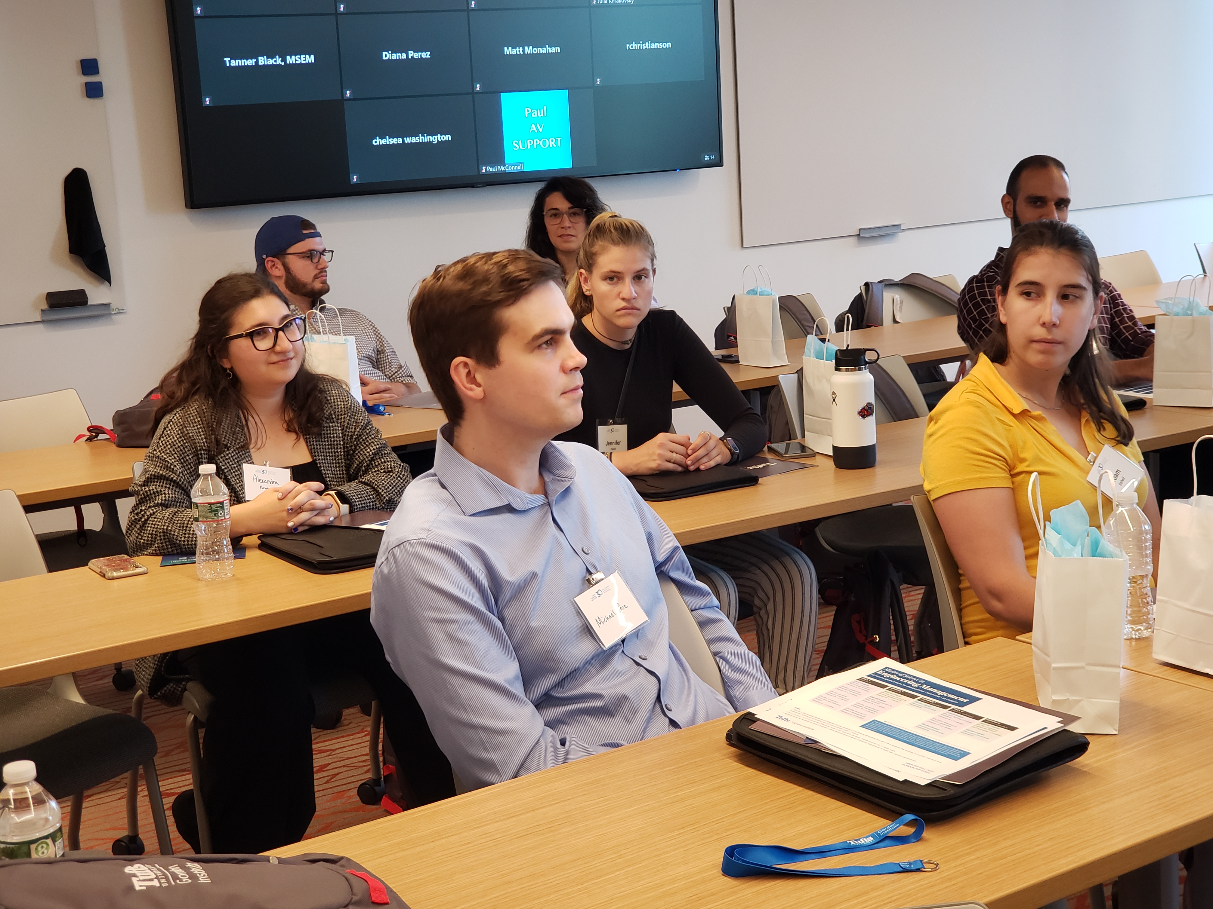 New MSEM students listen to faculty presenters at orientation