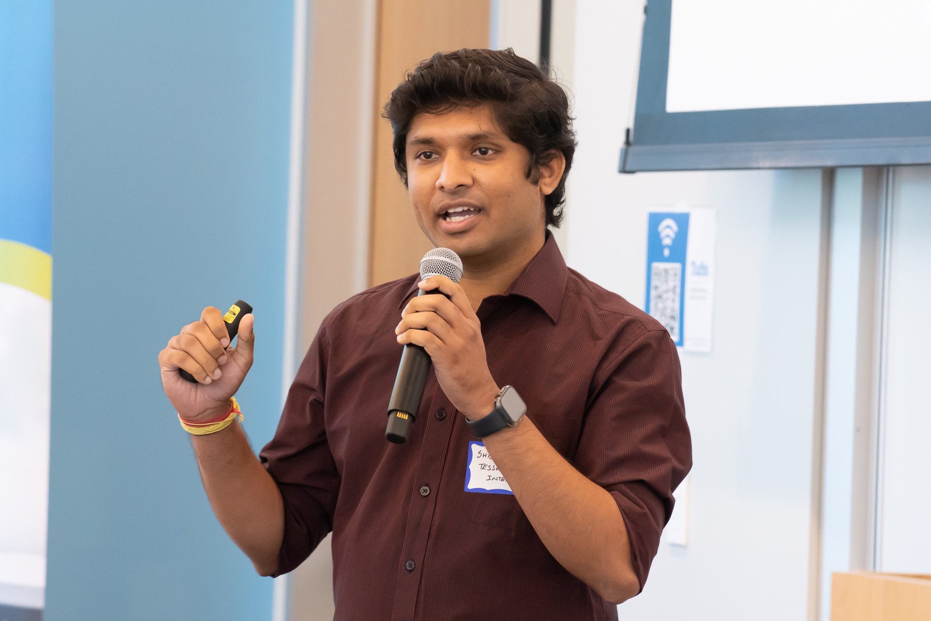 Shishir Rao, PhD, of Tessera Intelligence pitches the team’s innovative solution to improve the quality of videos for both human and AI consumption.