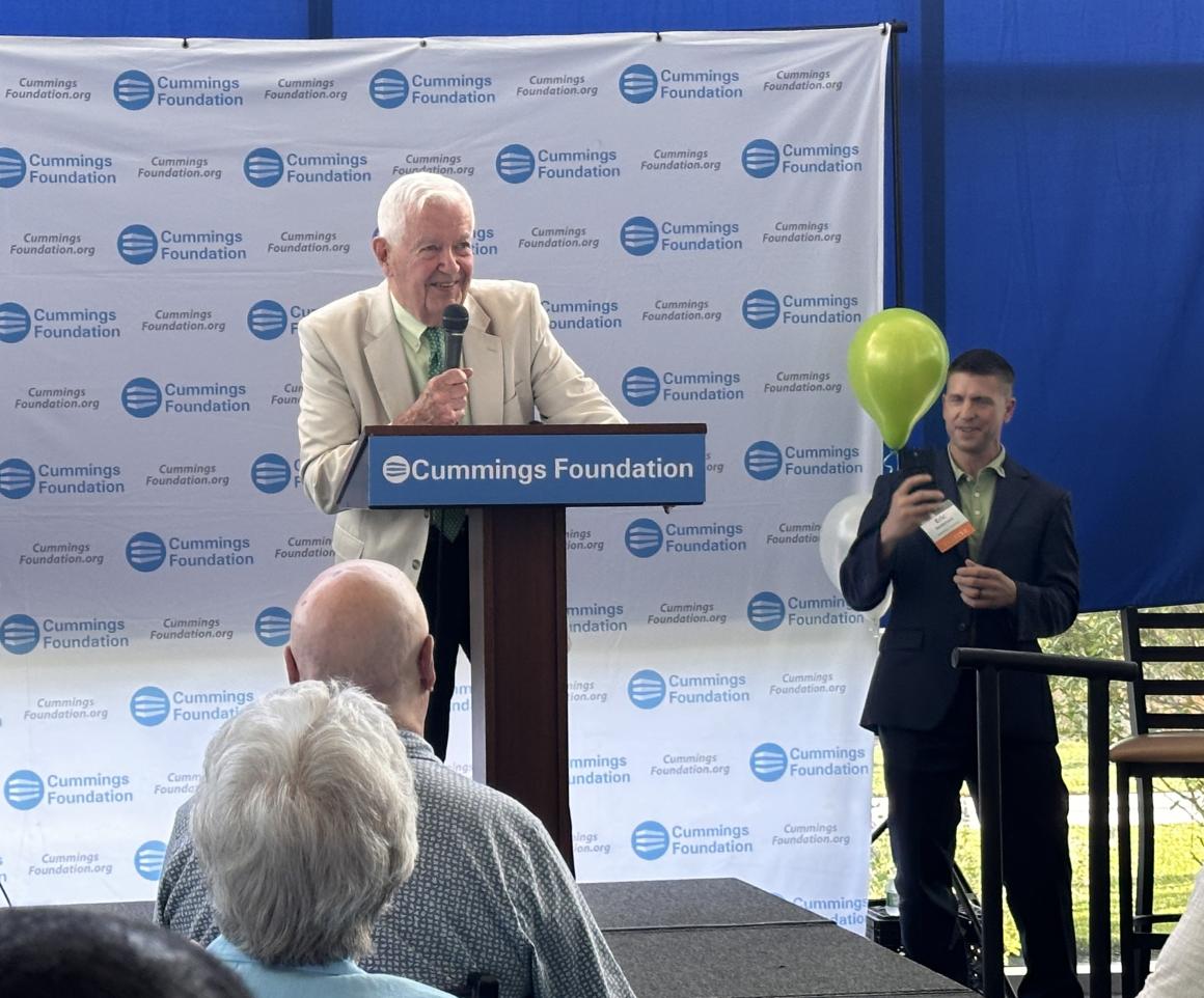 Joyce and Bill Cummings congratulated the evening’s grant recipients and celebrated the positive impact their various causes would have on the local community.