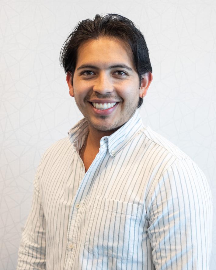 Sebastian Useche headshot